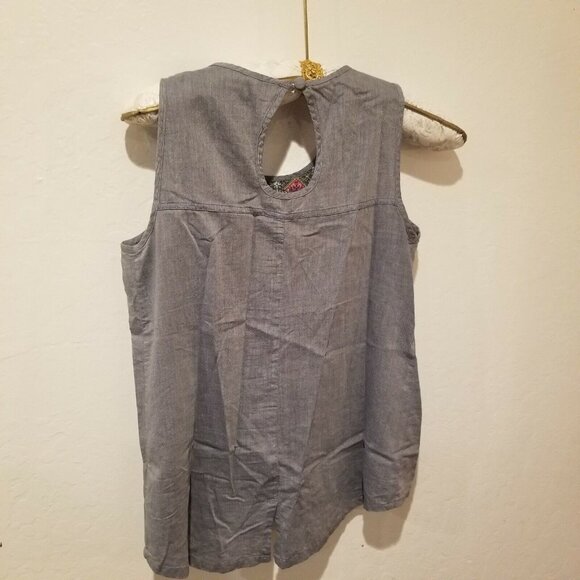 MK Womens Sleeveless Denim Embroidered Top Keyhole Back Blue Small Cotton - Picture 3 of 8